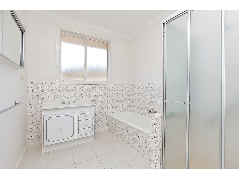 11 Regent Street, Hoppers Crossing VIC 3029