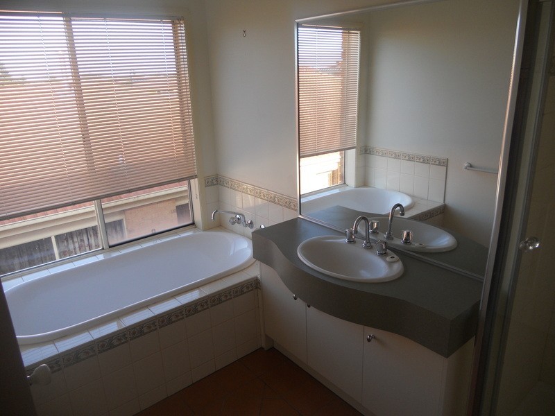 9 Chadway Avenue, Tarneit VIC 3029