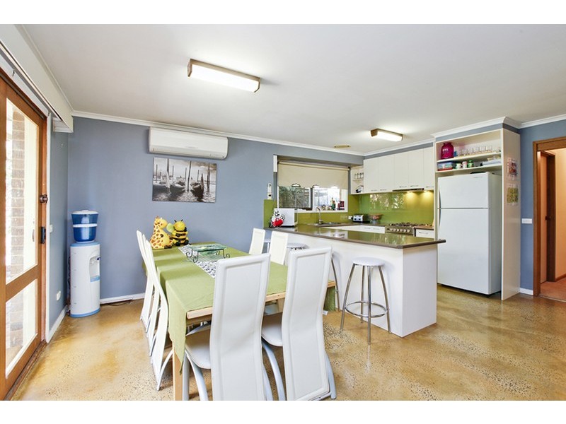 41 Roberts Avenue, Hoppers Crossing VIC 3029