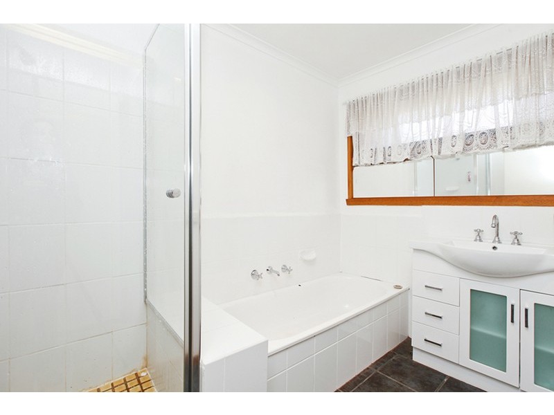 41 Roberts Avenue, Hoppers Crossing VIC 3029