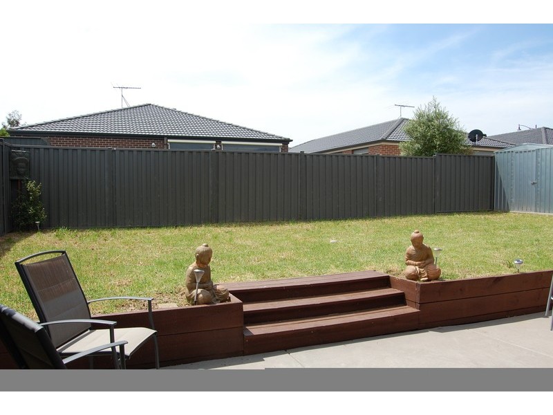 2 Tilwinda Place, Truganina VIC 3029