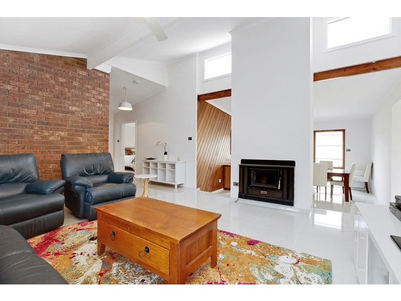 6 Vaina Street, Werribee VIC 3030