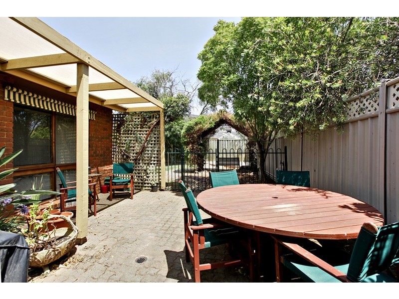 6 Vaina Street, Werribee VIC 3030