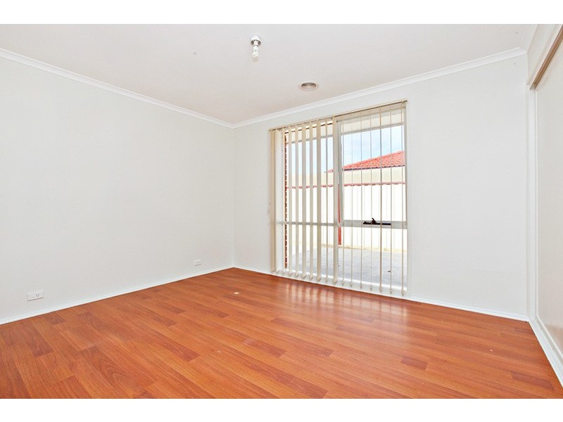 1/16 Grazier Court, Werribee VIC 3030
