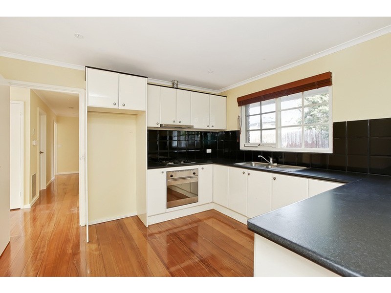 211 Heaths Road, Hoppers Crossing VIC 3029