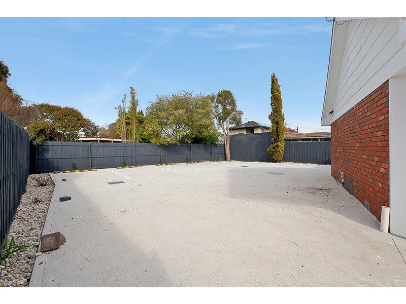 211 Heaths Road, Hoppers Crossing VIC 3029