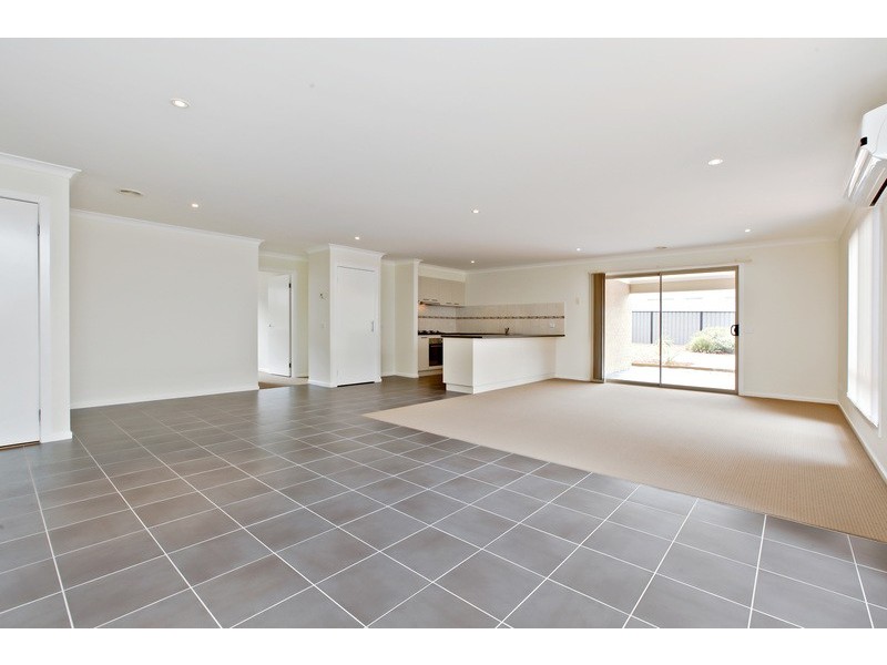 4 Baratta Road, Tarneit VIC 3029