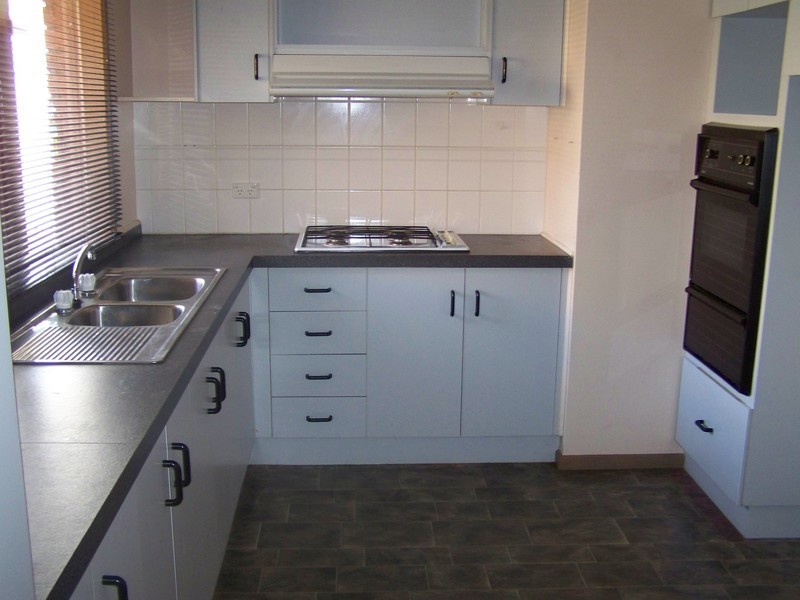 25 Golden Square Crescent, Hoppers Crossing VIC 3029