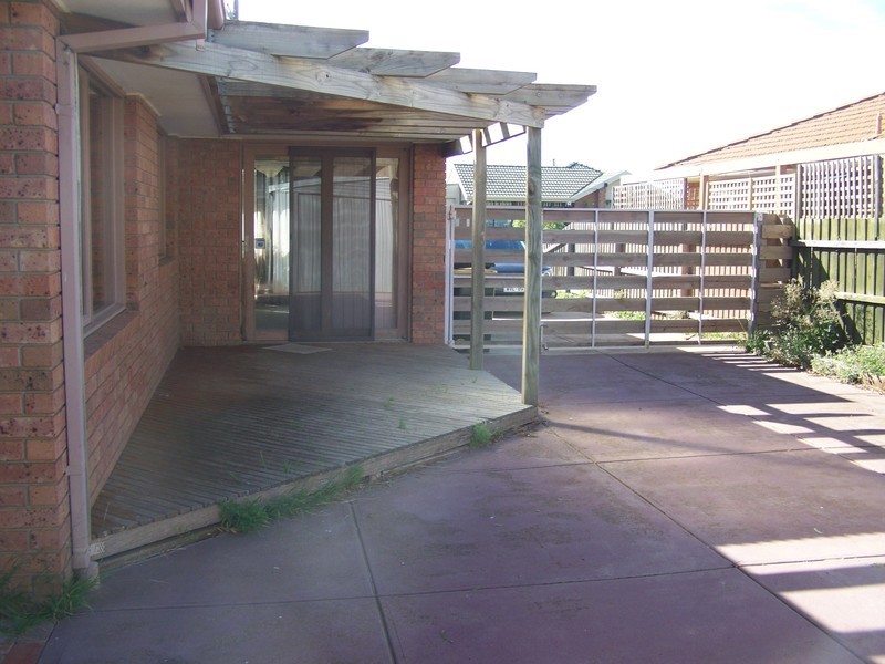 25 Golden Square Crescent, Hoppers Crossing VIC 3029