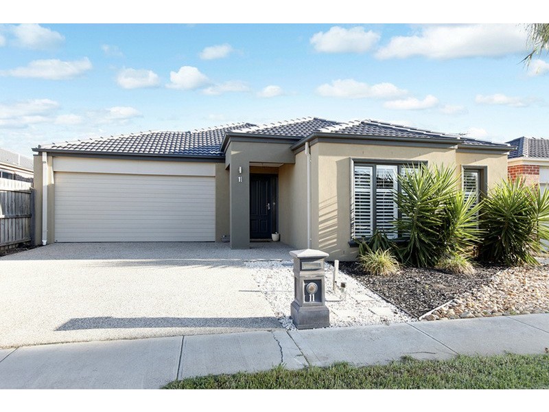11 Lomandra Street, Point Cook VIC 3030