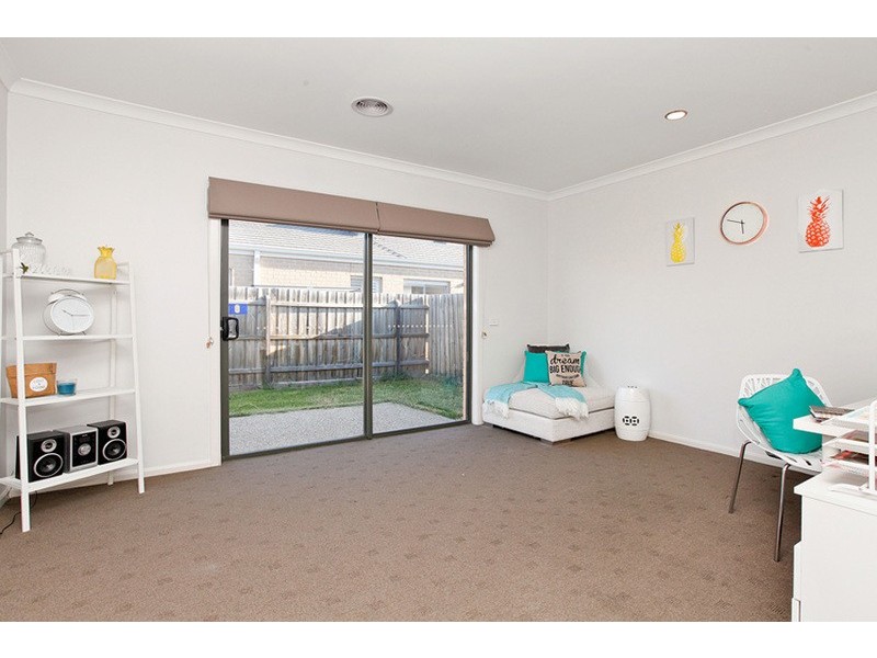 11 Lomandra Street, Point Cook VIC 3030