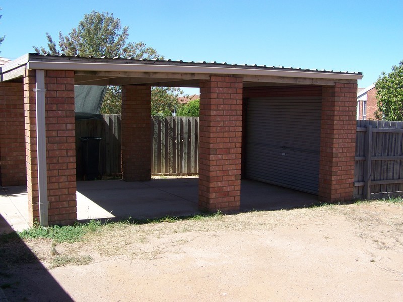 46 Kathleen Crescent, Hoppers Crossing VIC 3029
