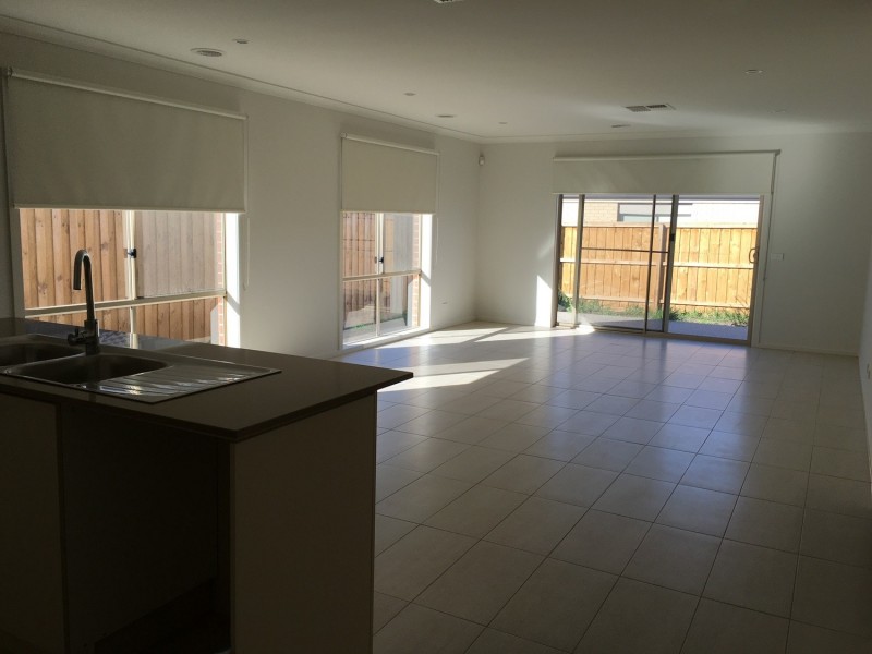 22 Kurrali Crescent, Werribee VIC 3030