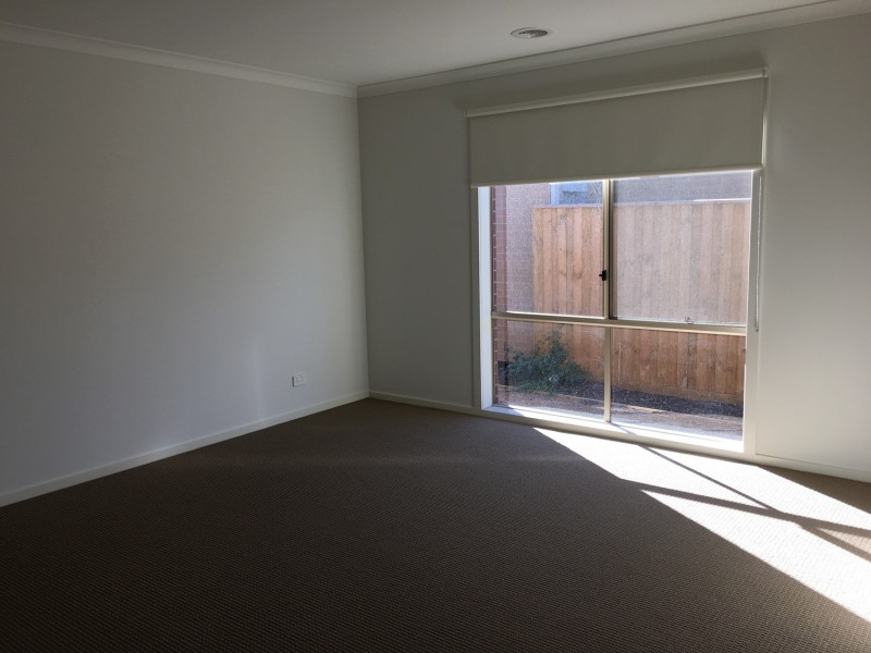 22 Kurrali Crescent, Werribee VIC 3030