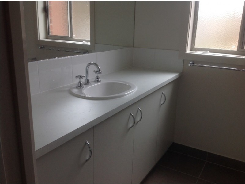 2/81 Powell Drive, Hoppers Crossing VIC 3029