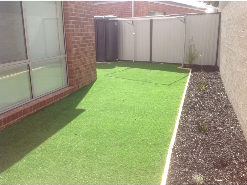 2/81 Powell Drive, Hoppers Crossing VIC 3029