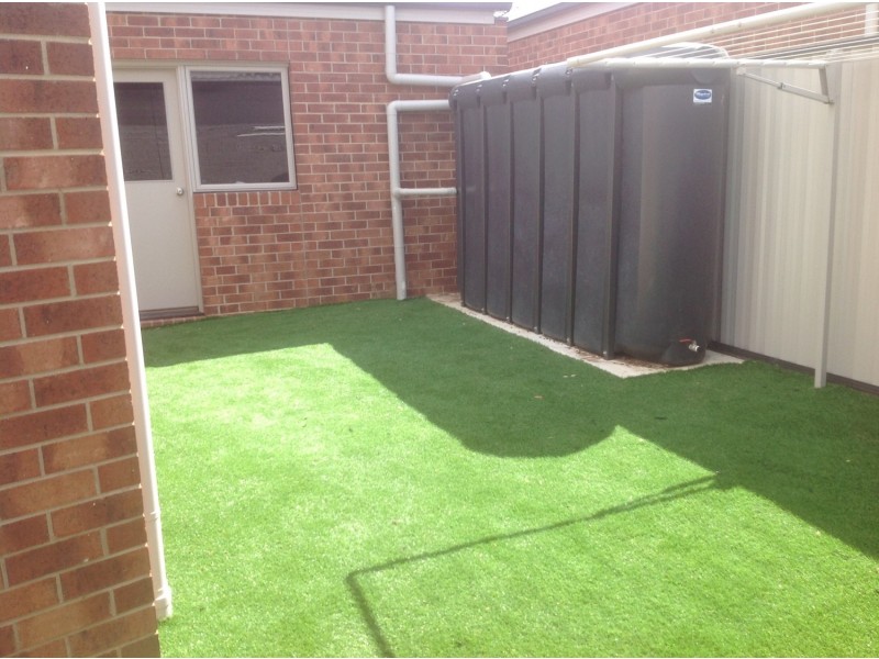 2/81 Powell Drive, Hoppers Crossing VIC 3029