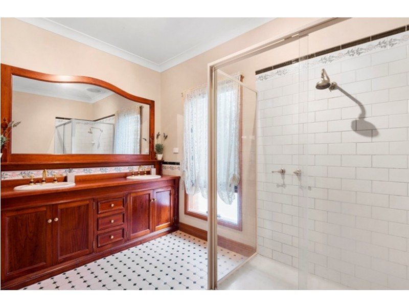 6 Casuarina Close, Hoppers Crossing VIC 3029