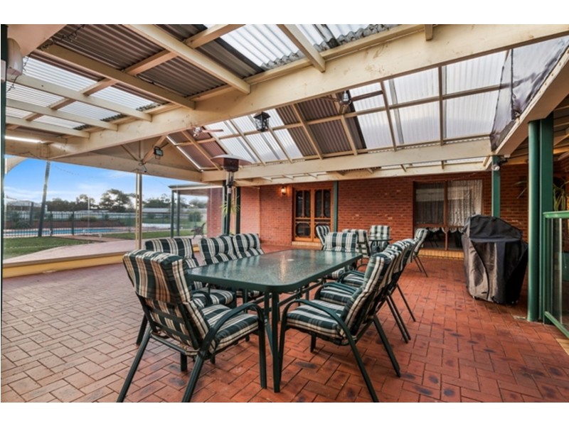 6 Casuarina Close, Hoppers Crossing VIC 3029