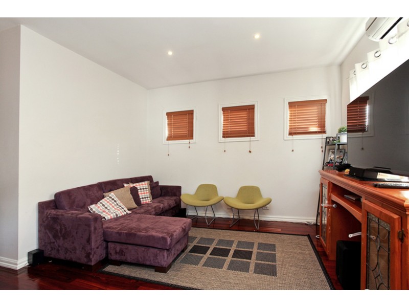 3/11 Wackett Street, Laverton VIC 3028