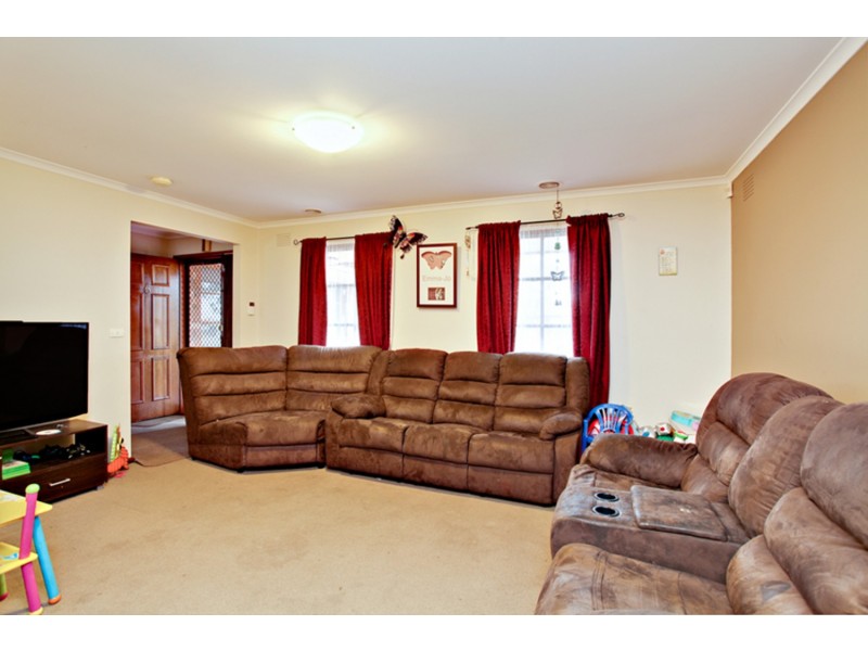 5 Dennison Avenue, Hoppers Crossing VIC 3029