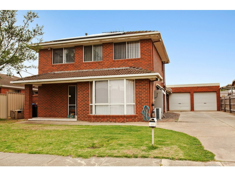 42 Songlark Crescent, Werribee VIC 3030