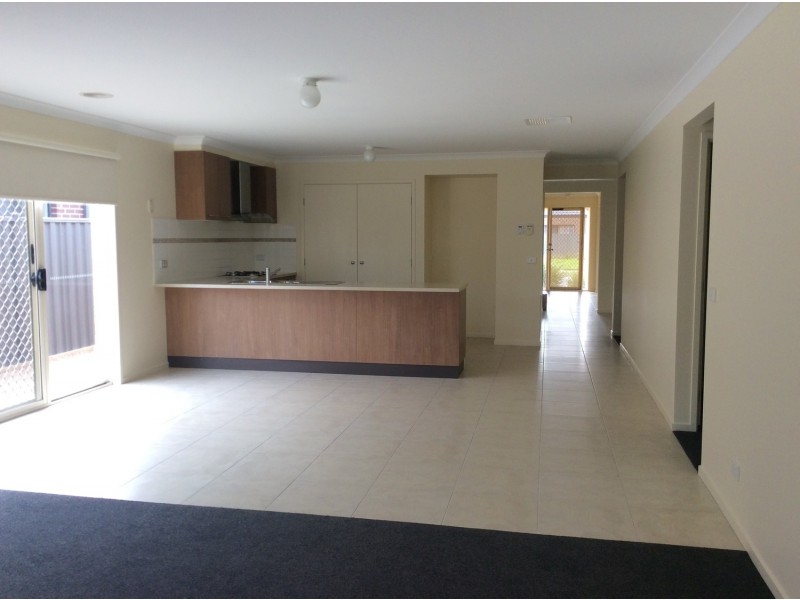 37 Pierbrook Avenue, Wyndham Vale VIC 3024