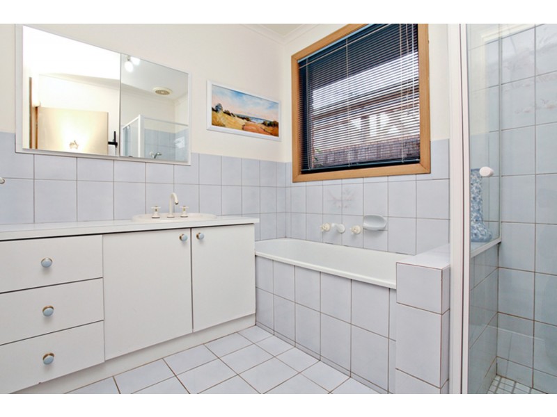 3 Fern Court, Werribee VIC 3030