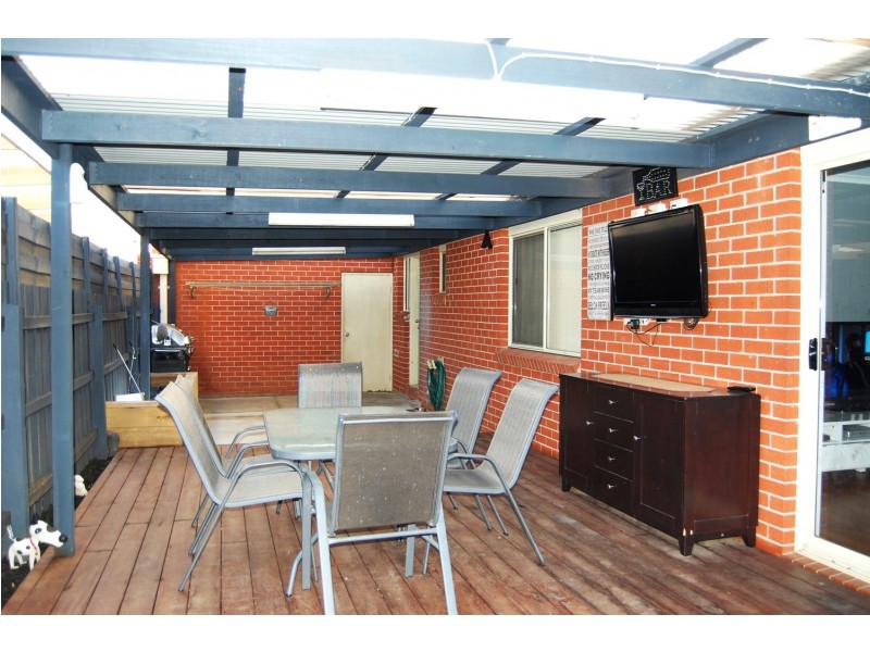 13/52 Latham Street, Werribee VIC 3030