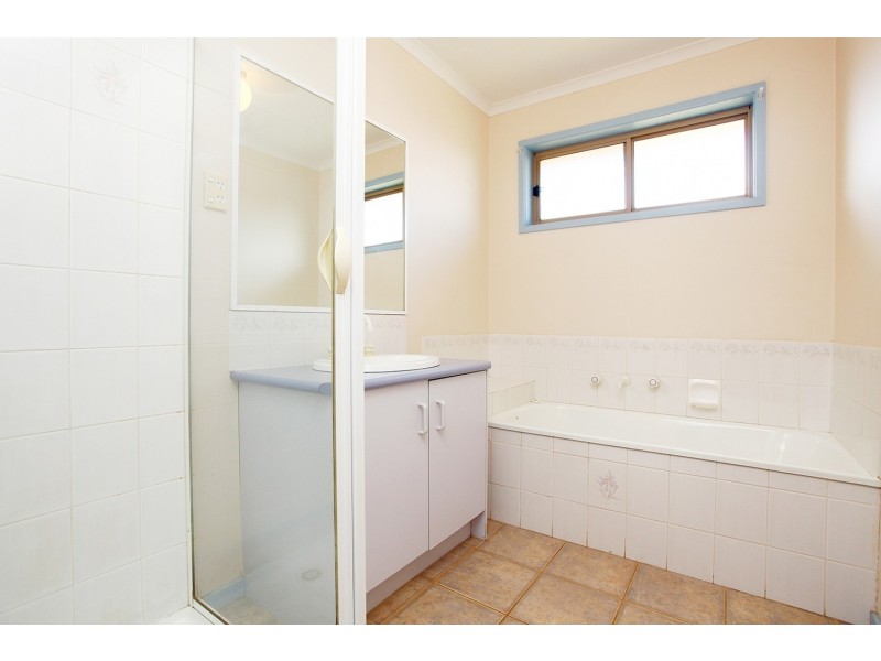 93 Lonsdale Circuit, Hoppers Crossing VIC 3029
