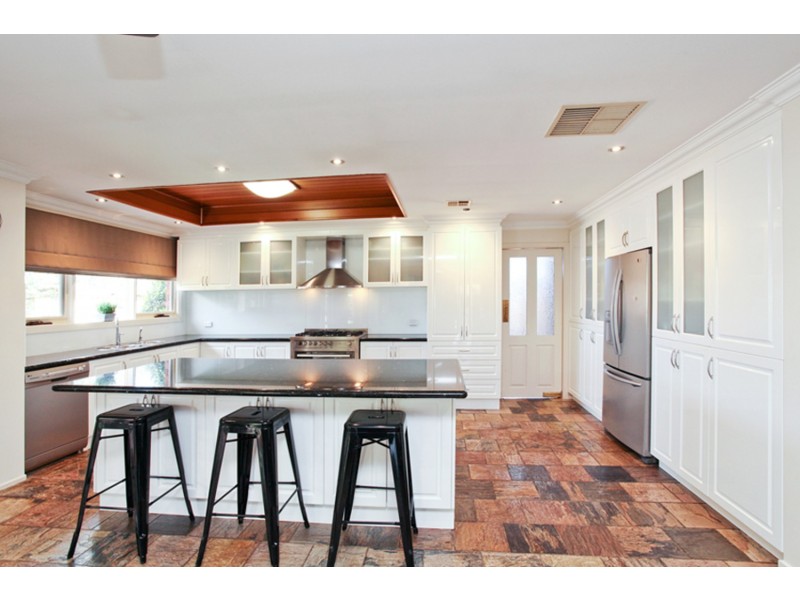 8 Lawson Court, Hoppers Crossing VIC 3029