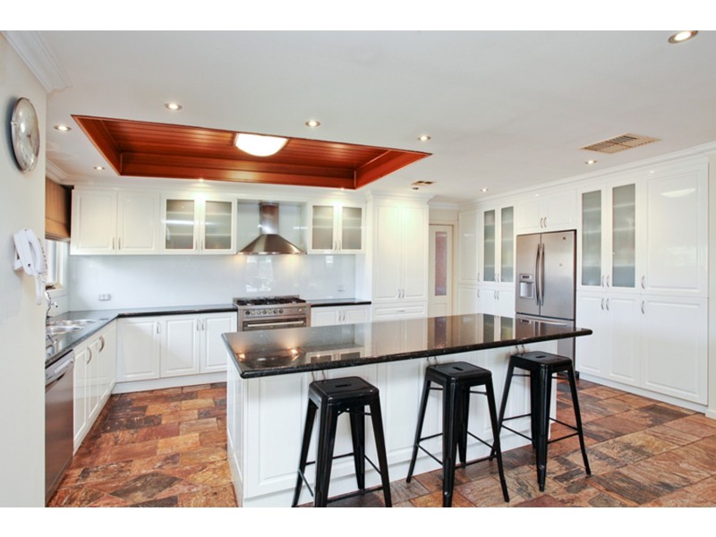 8 Lawson Court, Hoppers Crossing VIC 3029