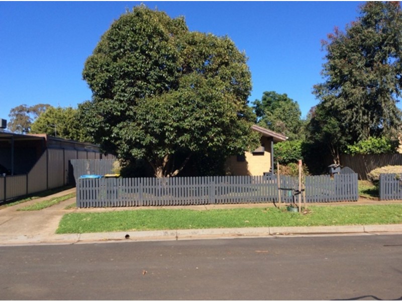 12 Nunniong Street, Werribee VIC 3030