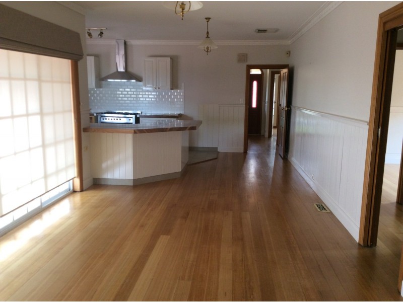 111 Princes Highway, Werribee VIC 3030