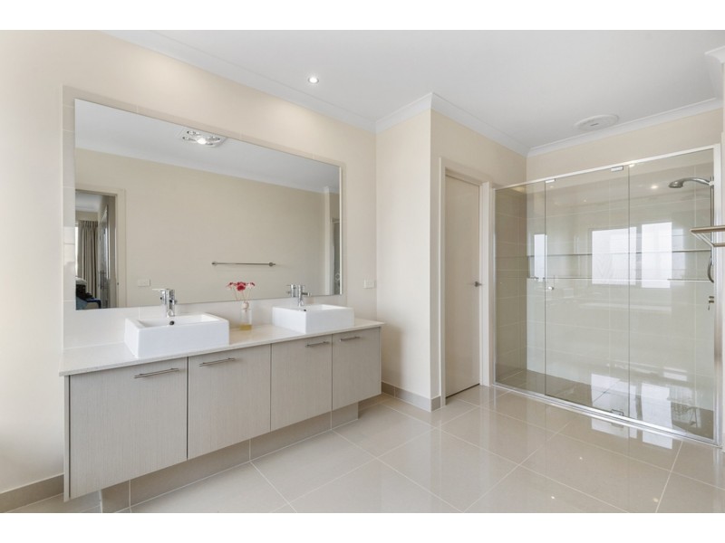 3 Ironwood Drive, Point Cook VIC 3030