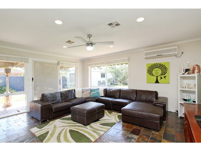 28 St Andrews Drive, Werribee VIC 3030