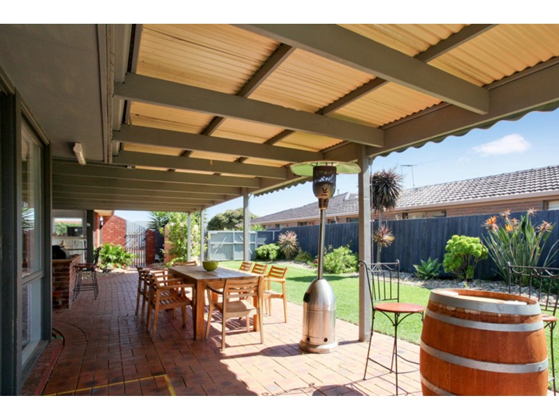 28 St Andrews Drive, Werribee VIC 3030