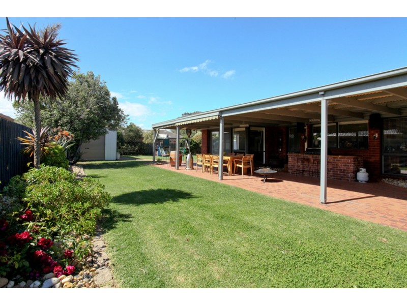 28 St Andrews Drive, Werribee VIC 3030