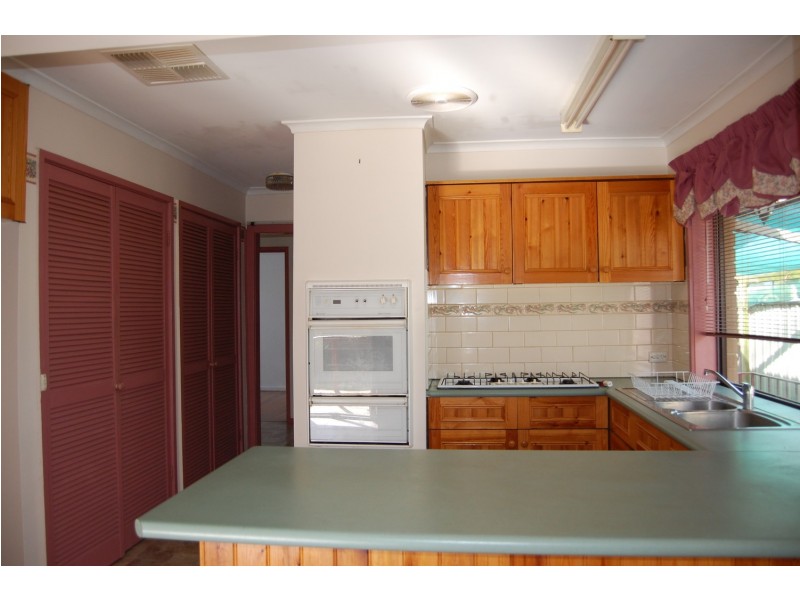 48 Woodville Park Drive, Hoppers Crossing VIC 3029