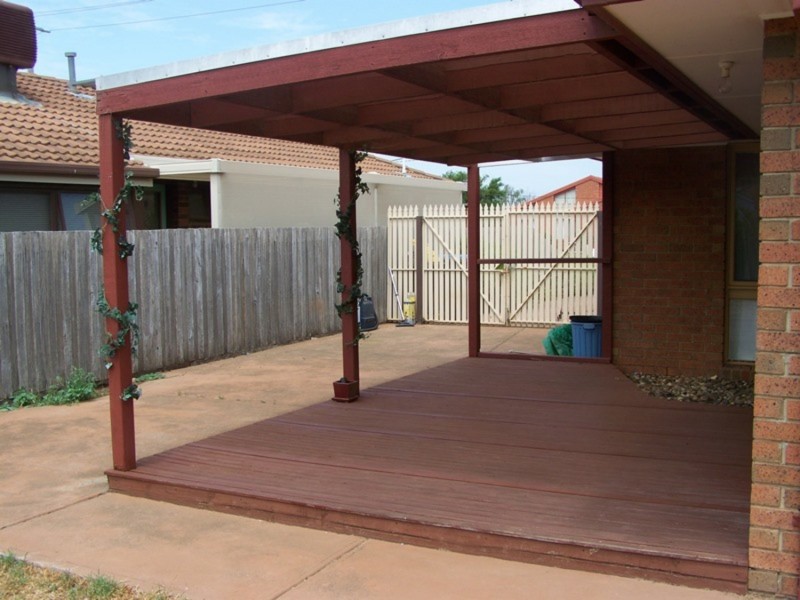 54 Blackforest Road, Werribee VIC 3030