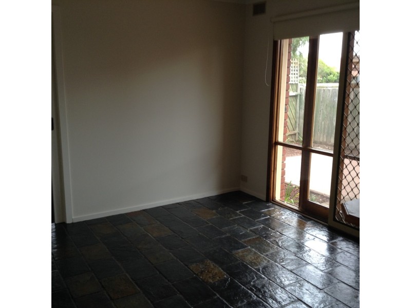 32 Argyle Crescent, Werribee VIC 3030