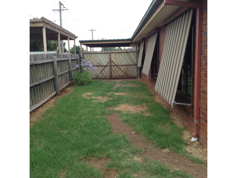 32 Argyle Crescent, Werribee VIC 3030