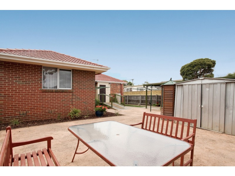 10 Deborah Street, Werribee VIC 3030