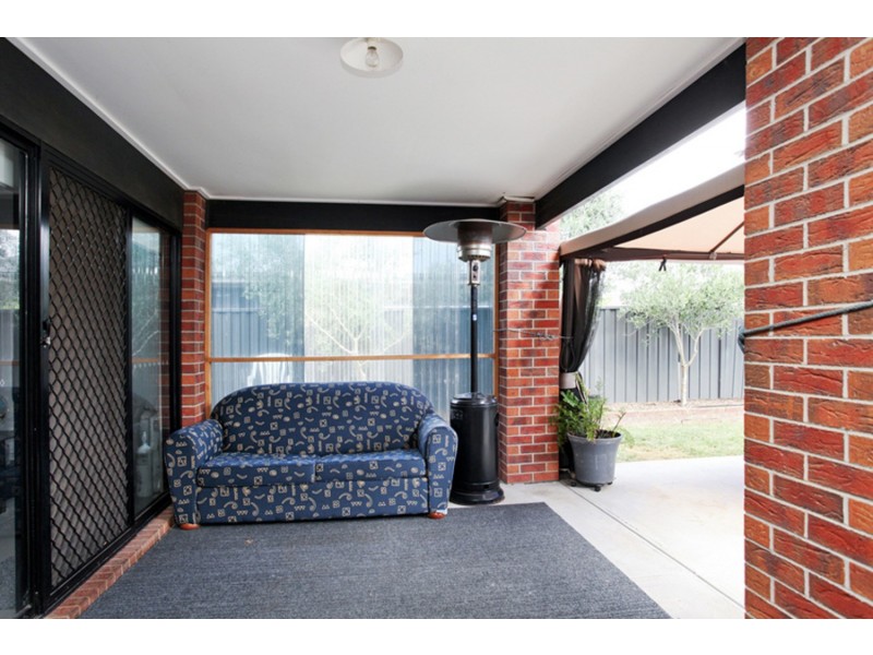 5 Fawkner Road, Wyndham Vale VIC 3024