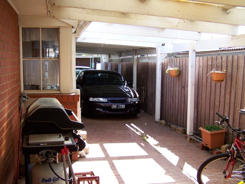2 Bayview Crescent, Hoppers Crossing VIC 3029