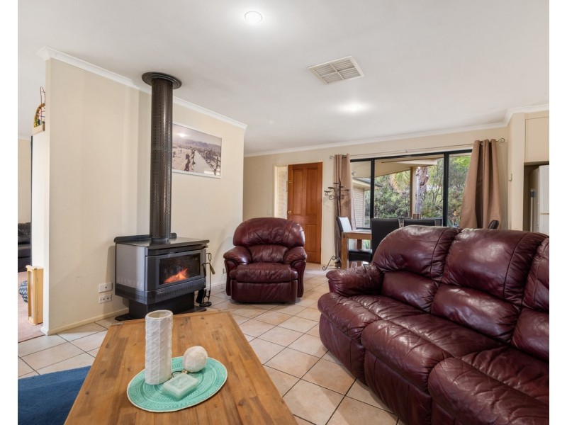 7 Elizabeth Crescent, Bellbridge VIC 3691