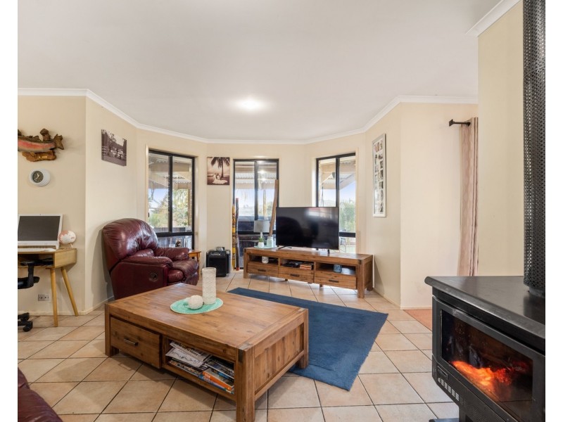 7 Elizabeth Crescent, Bellbridge VIC 3691