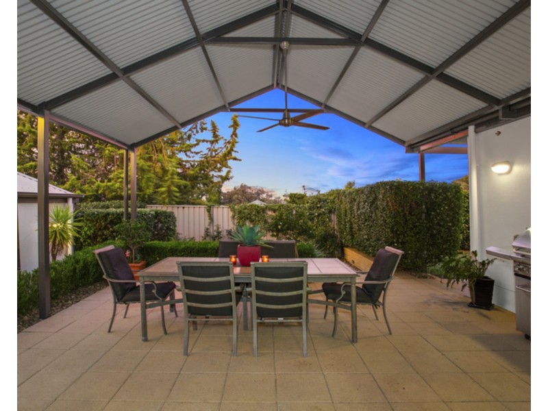 1 Castle Cove, Wodonga VIC 3690