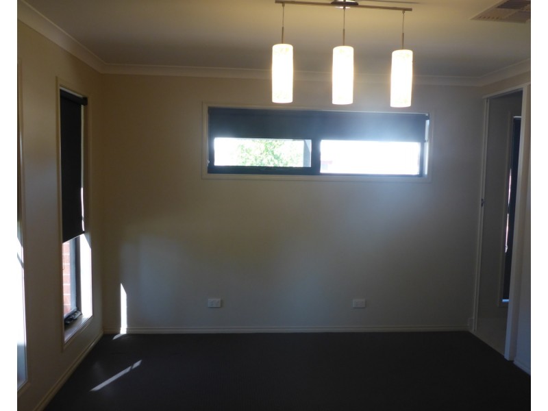 54 Victoria Cross Parade, Wodonga VIC 3690