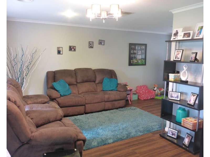 36 Hickory Street, Thurgoona NSW 2640